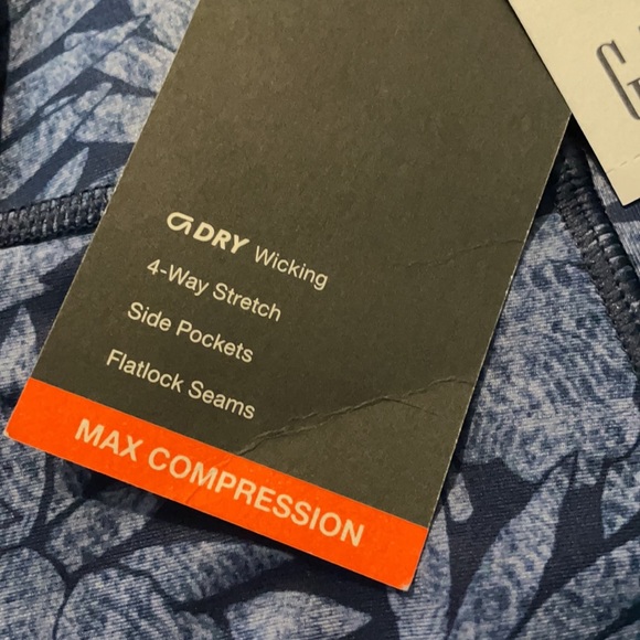 Gap Fit Pants - Picture 4 of 5